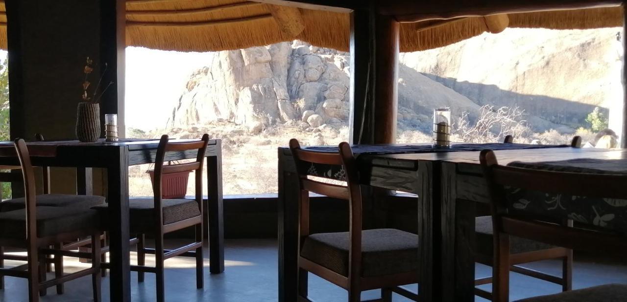 Ondudu Safari Lodge Омаруру Экстерьер фото