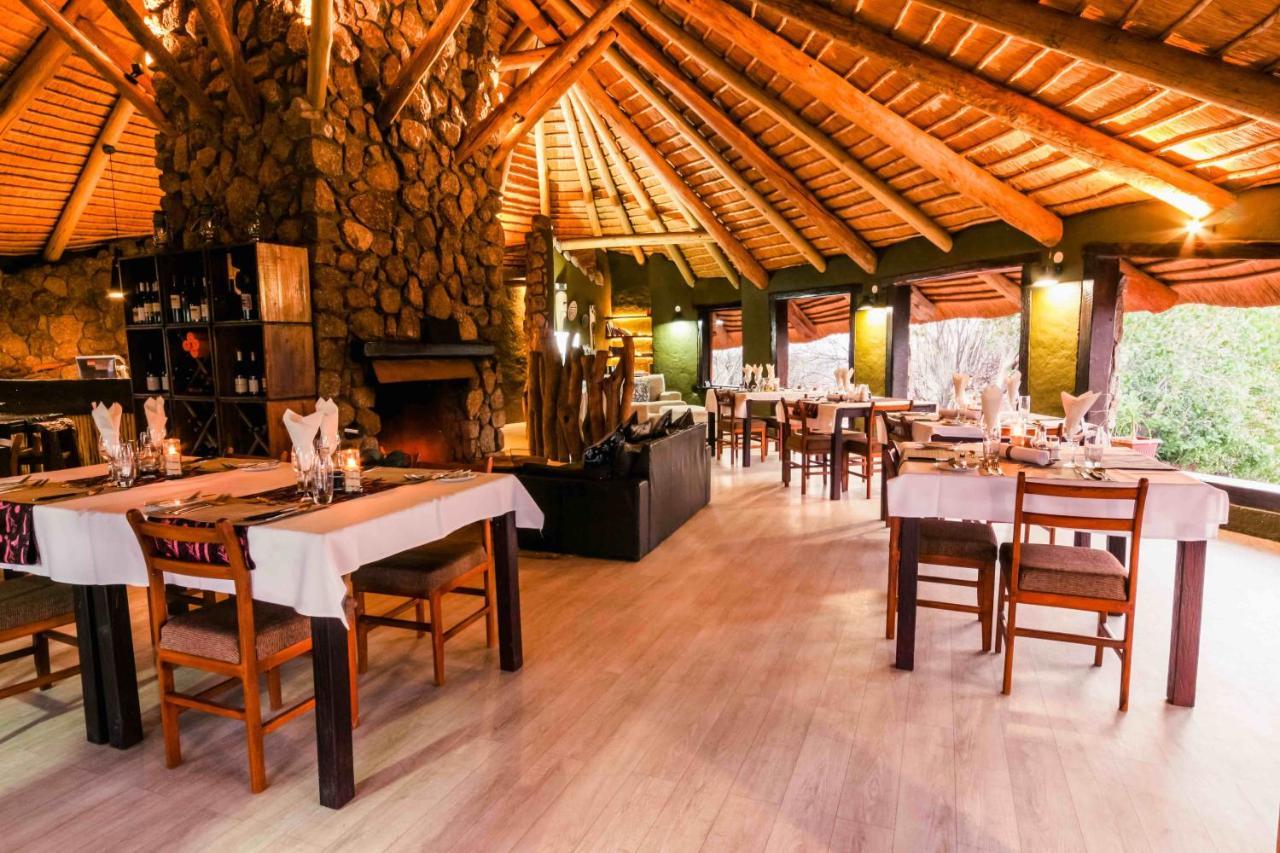 Ondudu Safari Lodge Омаруру Экстерьер фото