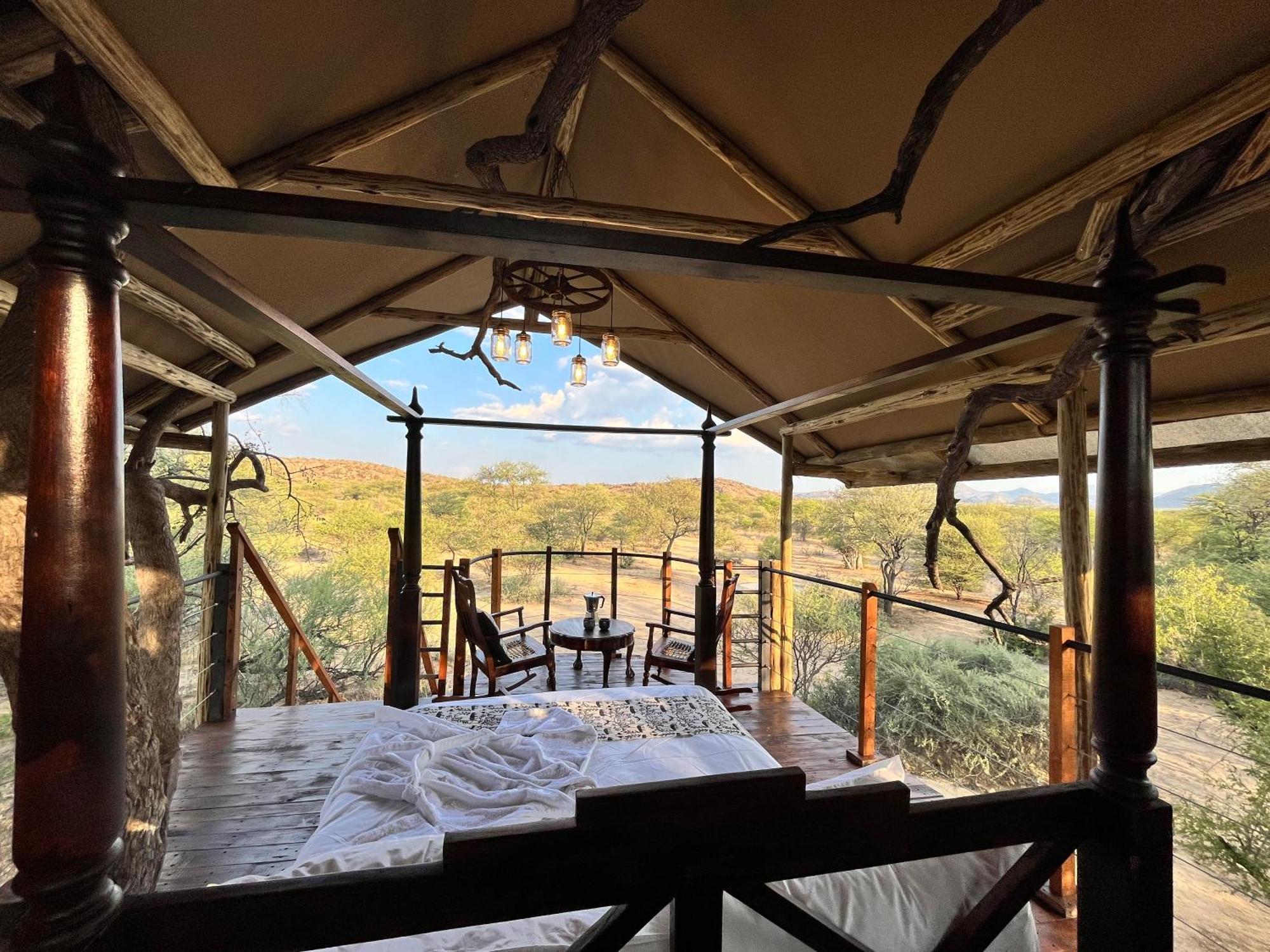 Ondudu Safari Lodge Омаруру Экстерьер фото